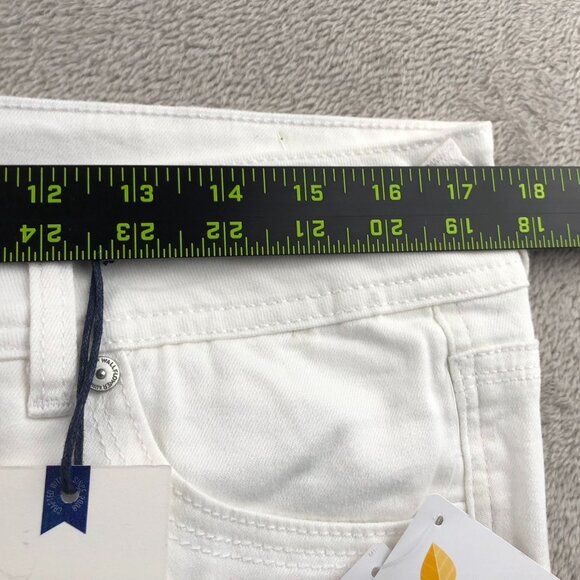 NWT Wallflower Women Jeans Size 15 White Denim Luscious Curvy Fit Stretch Casual - Picture 5 of 16